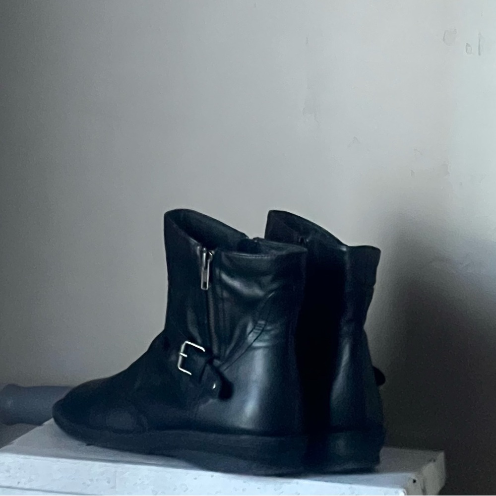 Black Leather Boots